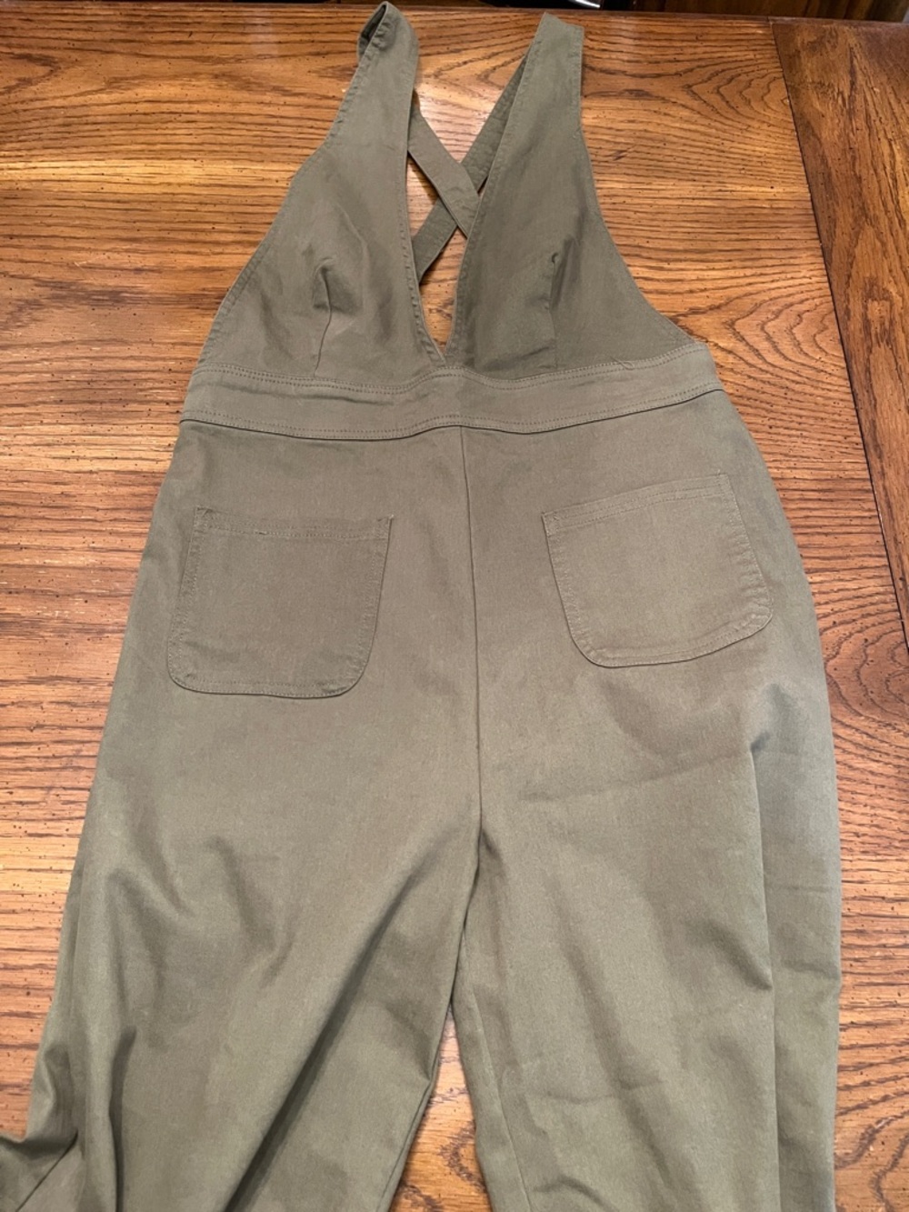 Sincerely Jules Olive Crossback Jumpsuit Overalls,‎ size large, new with tags